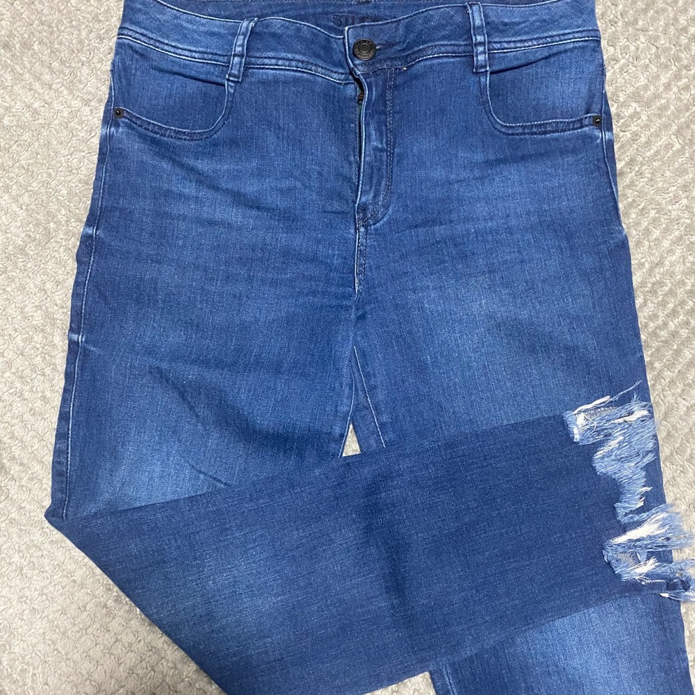Jeans - Picture 2 of 2